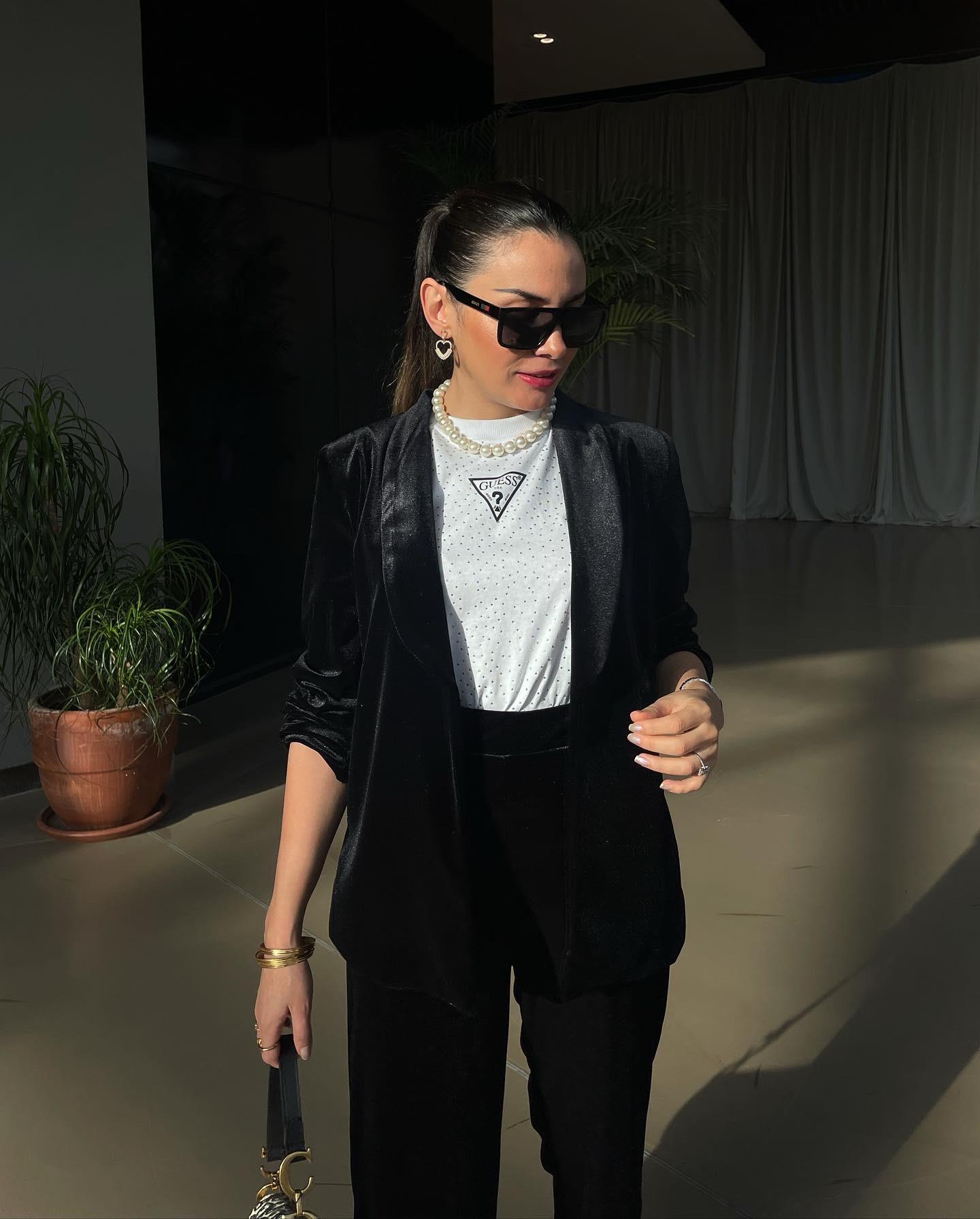 KADİFE SİYAH PARLAK TAKIM