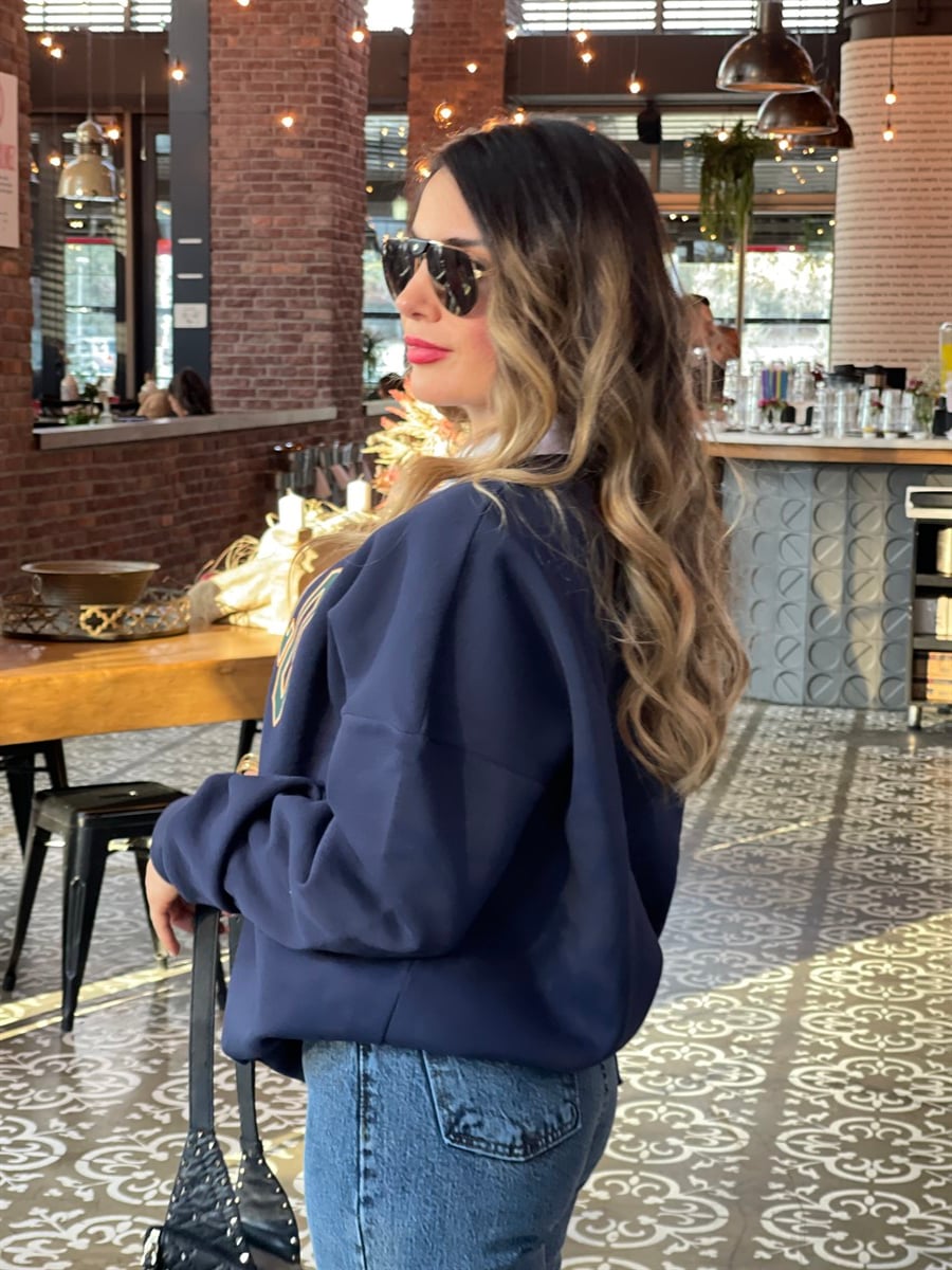 LACİVERT BEBE LAKALI YAZILI SWEATSHIRT