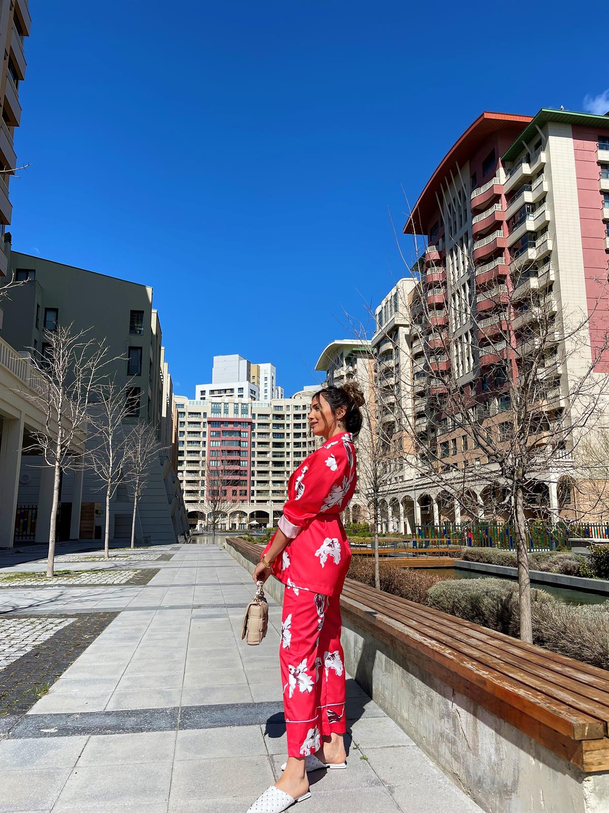 NARÇİÇEĞİ SATEN TAKIM