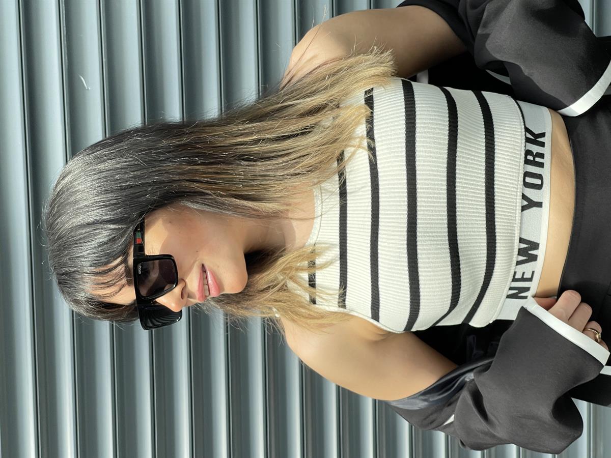 NEW YORK YAZILI ÇİZGİLİ CROP