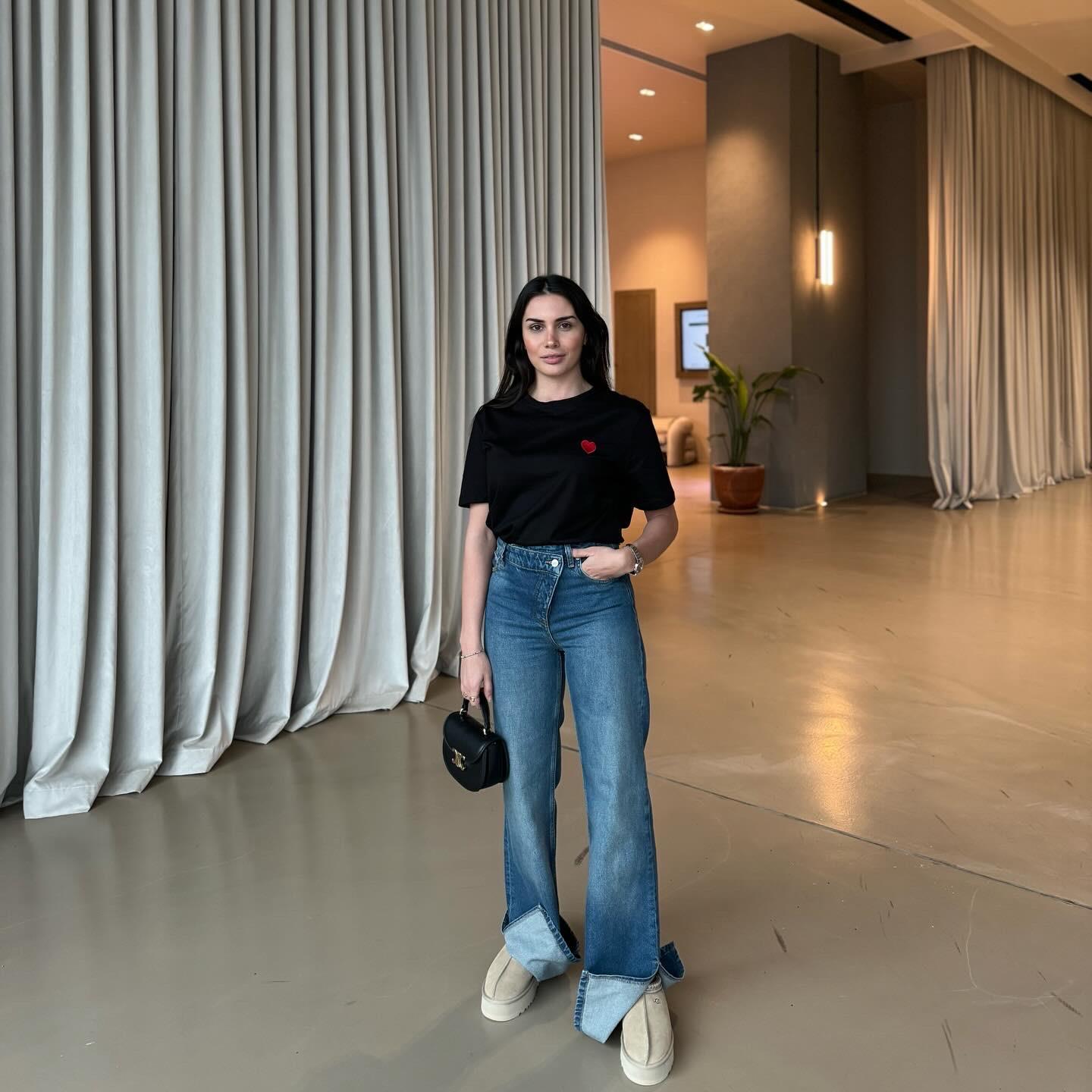 PAÇA YIRTMAÇLI BEL DETAYLI JEAN