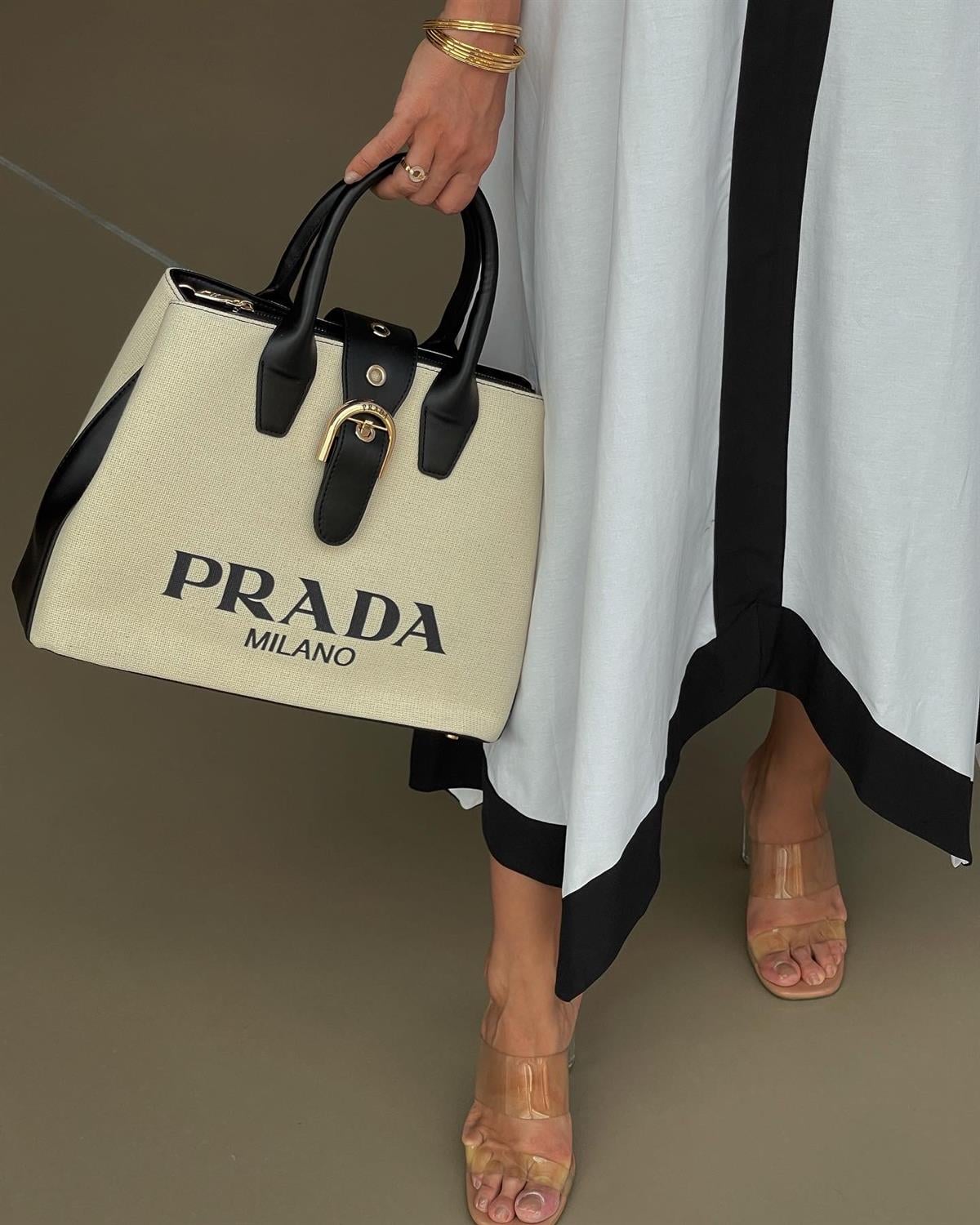 PRADA BEJ-SİYAH ÇANTA