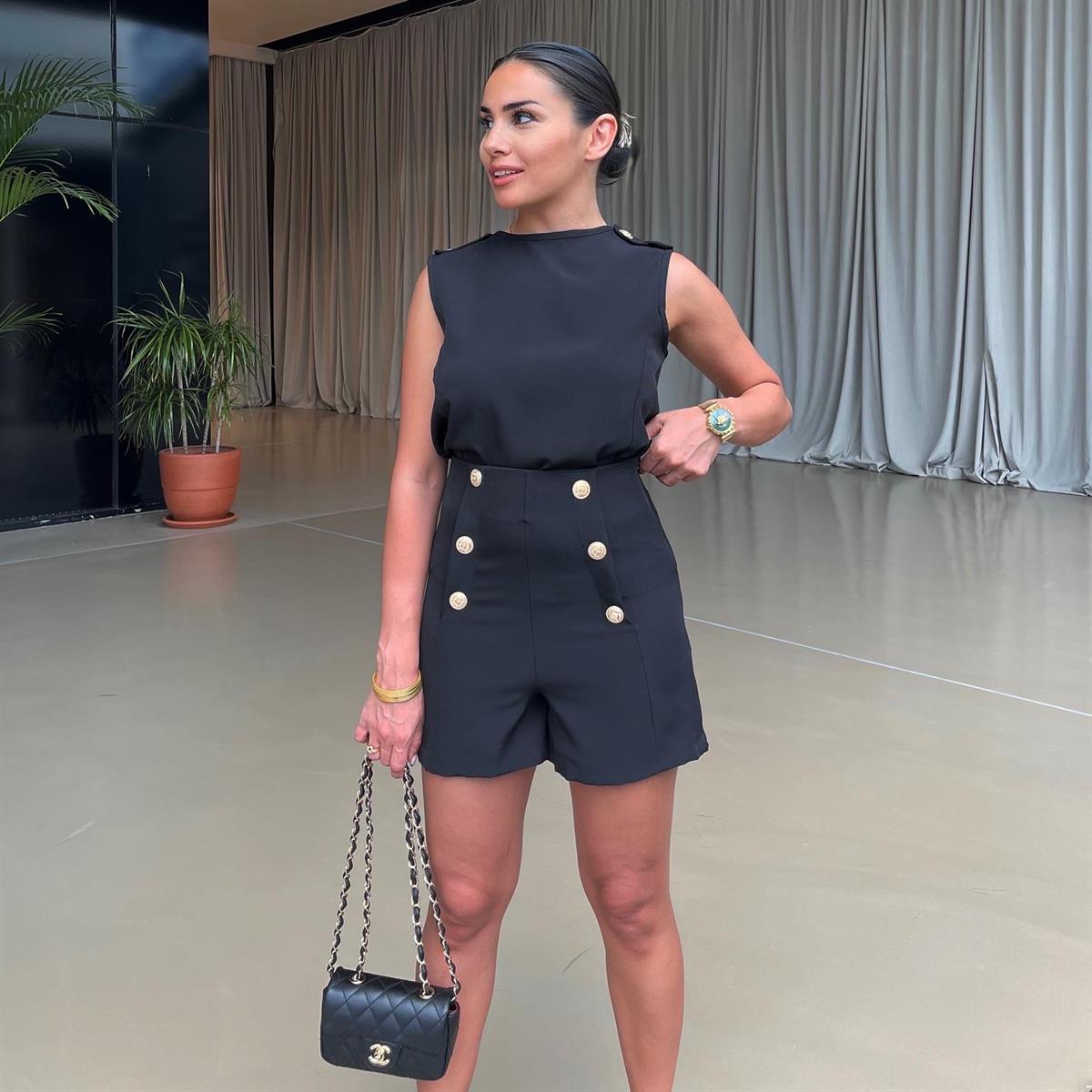 SİYAH GOLD DÜĞMELİ ŞORT