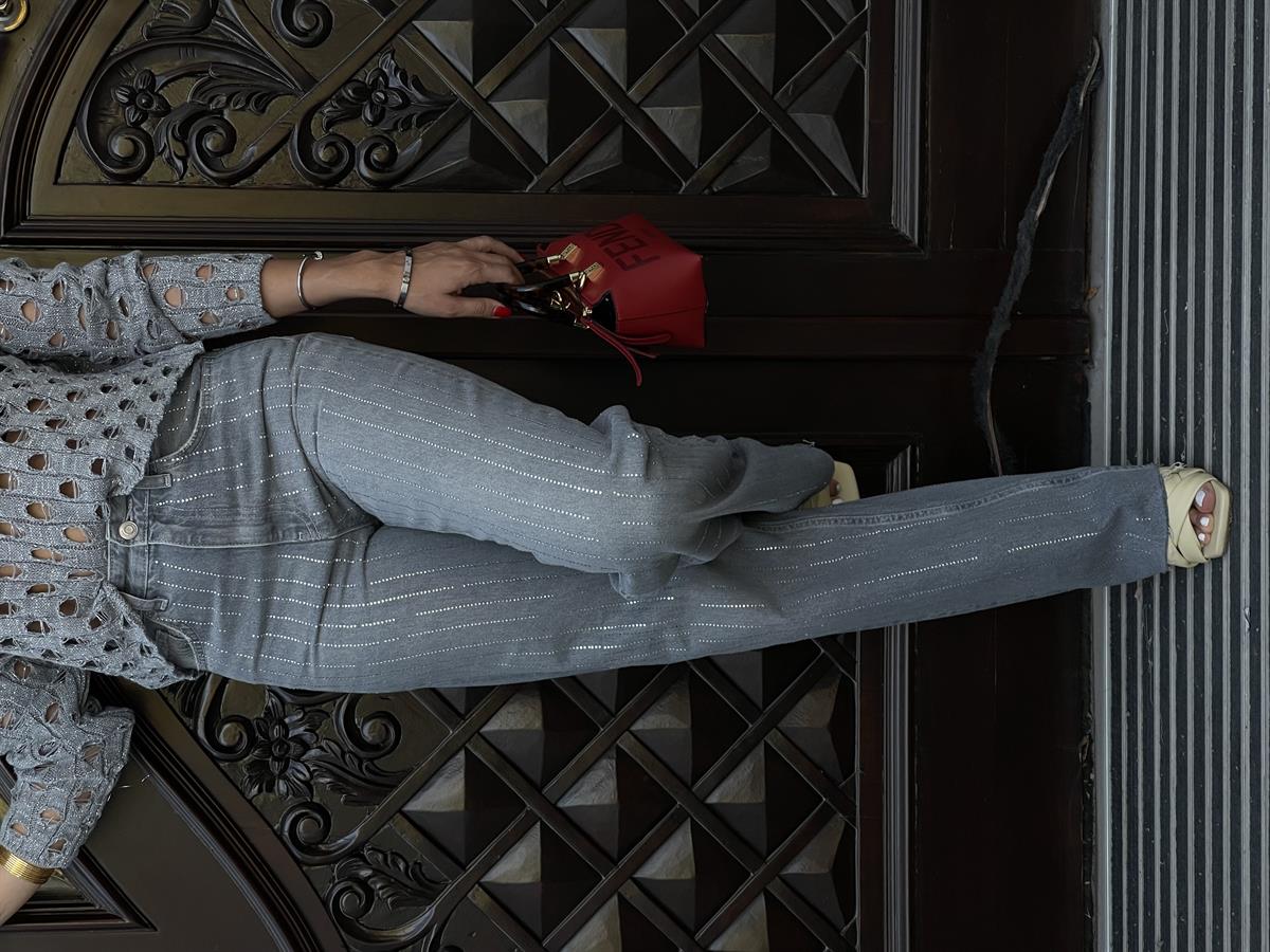 TAŞLI GRİ PANTOLON