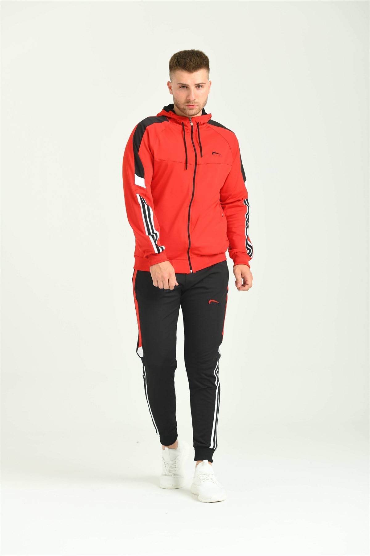 Kolda Şerit Kapşunlu Dalgıç Kırmızı Erkek Eşofman Takımı