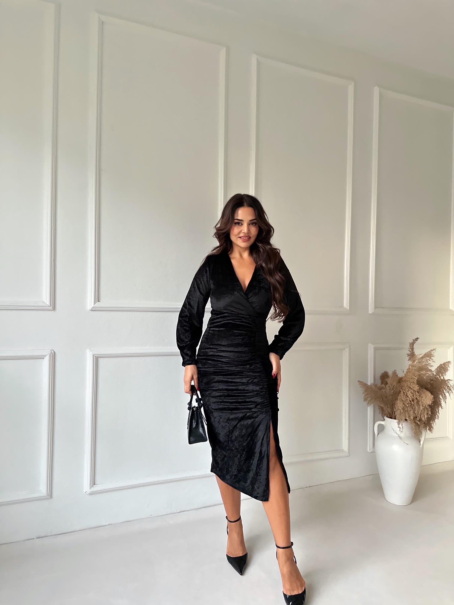 Drapeli Kruvaze Siyah Kadife Midi Elbise