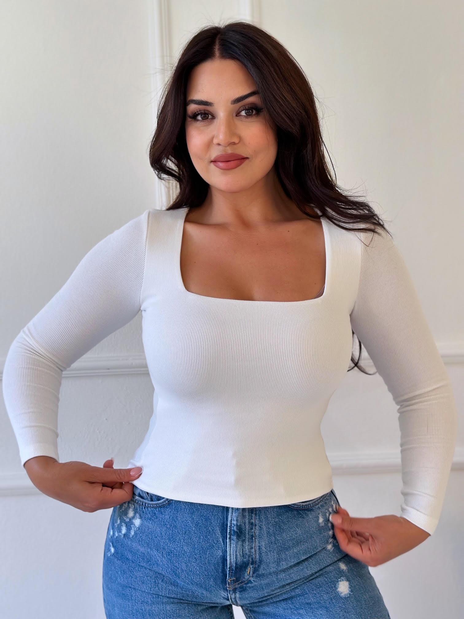 Beyaz Kare Yaka Pamuklu Basic Bluz