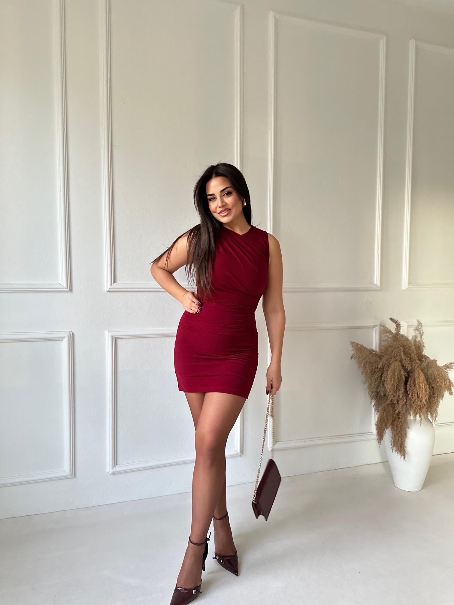Kolsuz Drapeli Bordo Mini Elbise