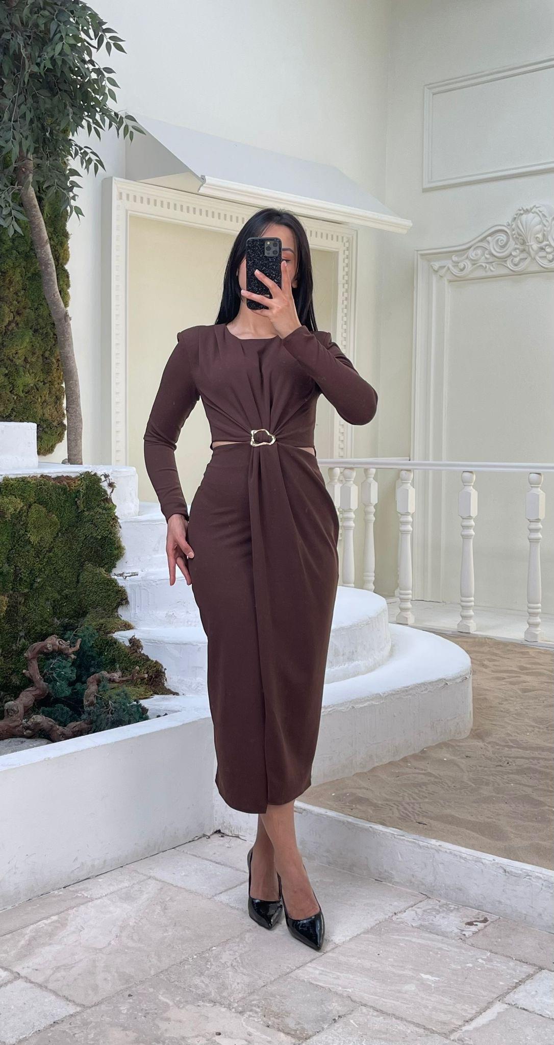 Lüks Kalite Bel Dekolteli Kahve Midi Elbise