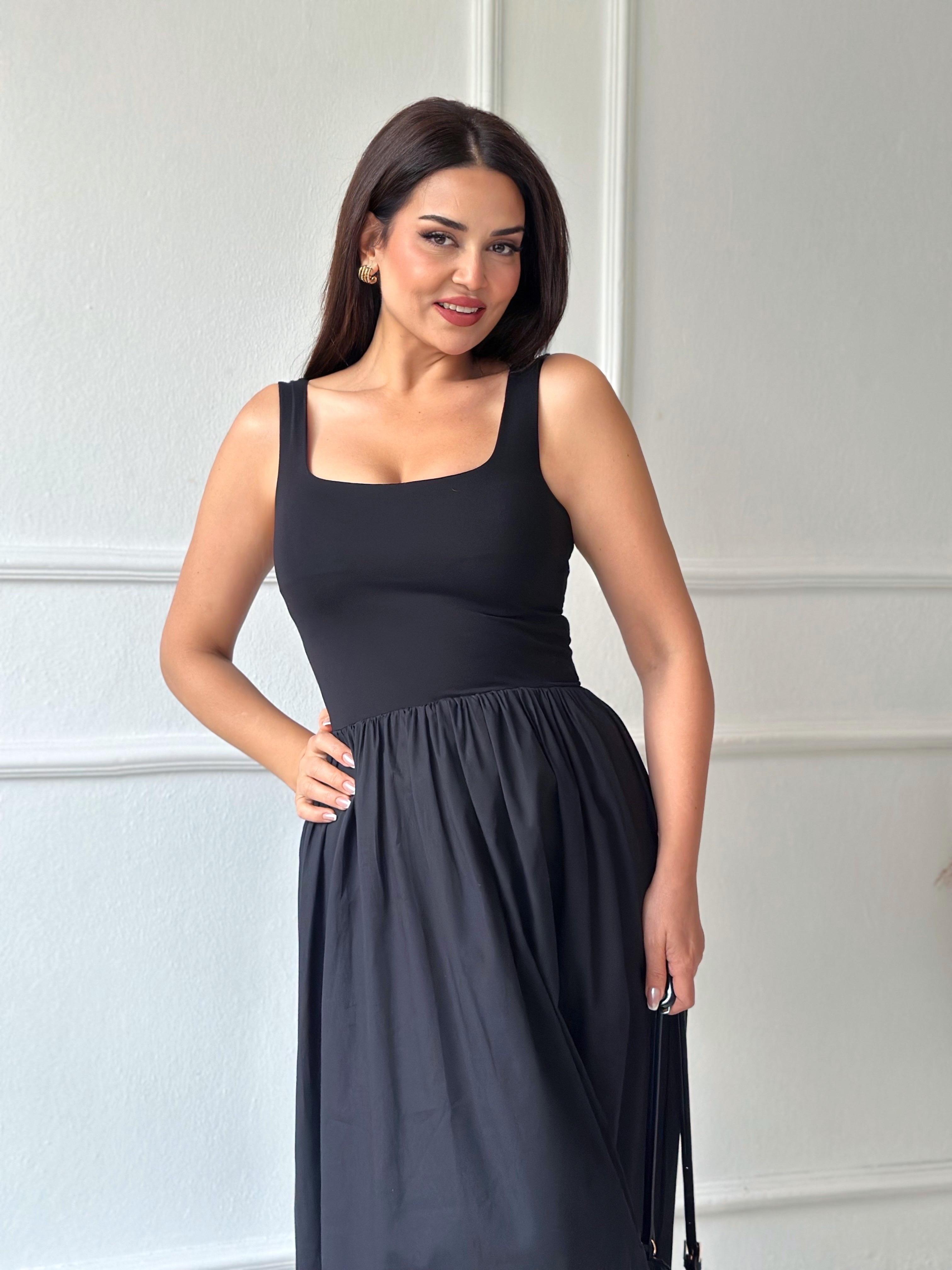 Lüks Kalite Kare Yaka Maksi Elbise