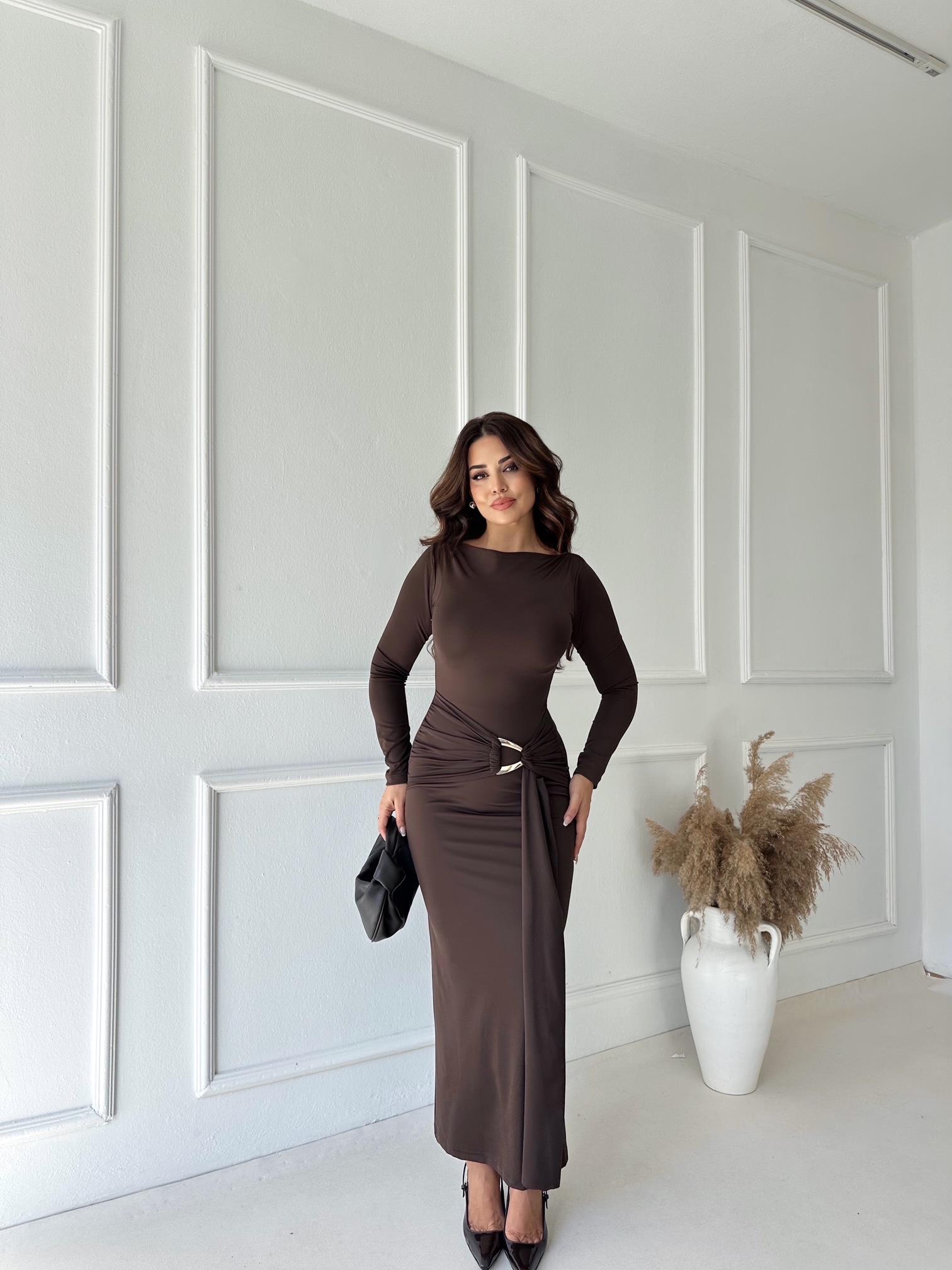 Lüks Kalite Toka Detaylı Kahve Maksi Elbise