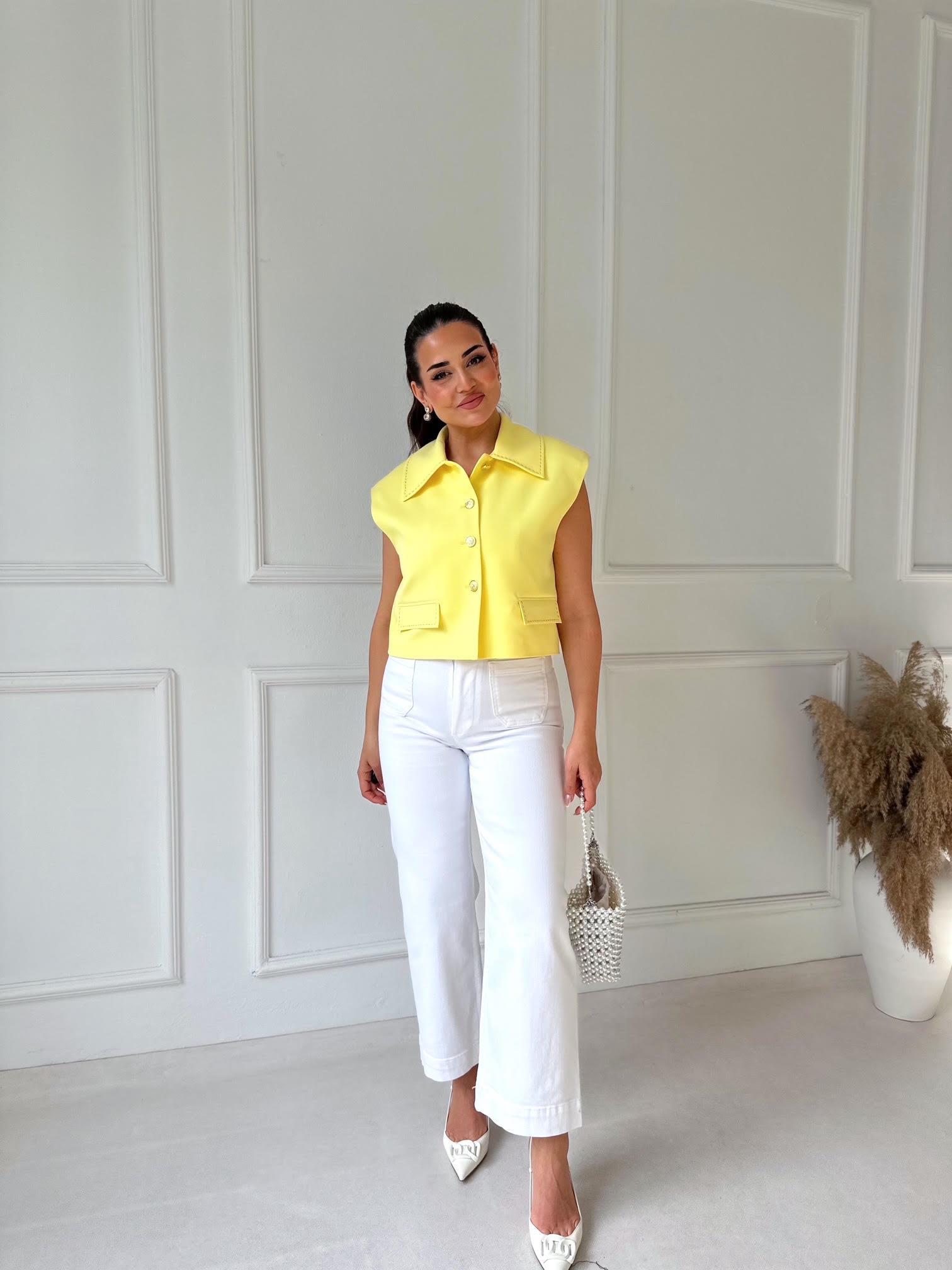 Orijinal Marka Likralı Beyaz Colette Kısa Geniş Paça Jean 