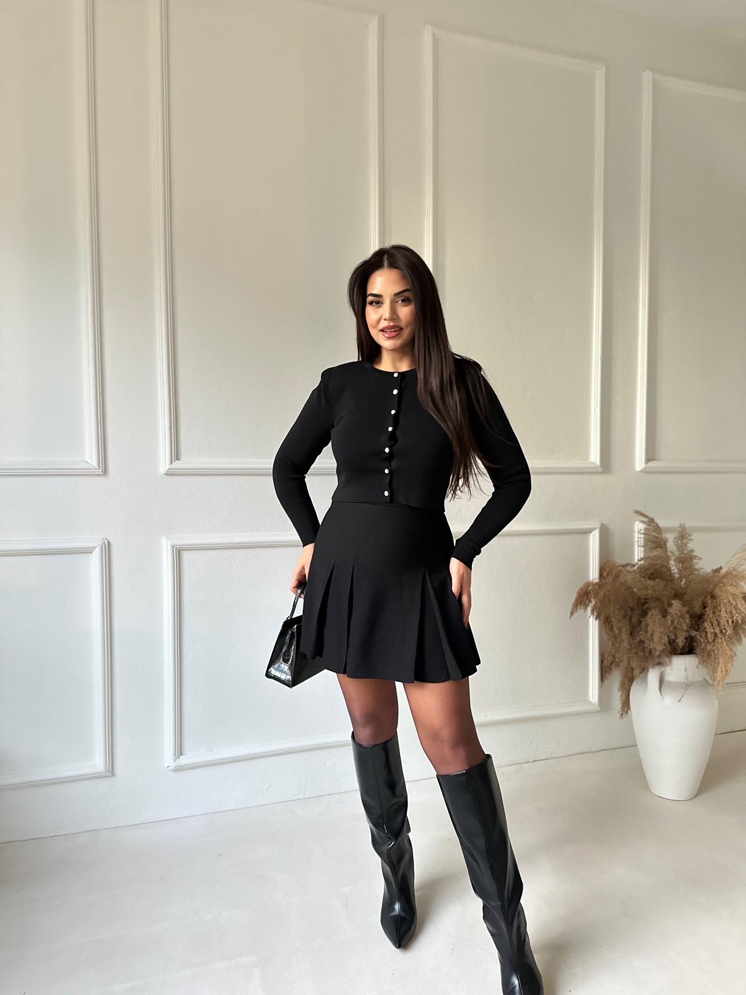 Orijinal Marka Pileli Çelik Triko Etek