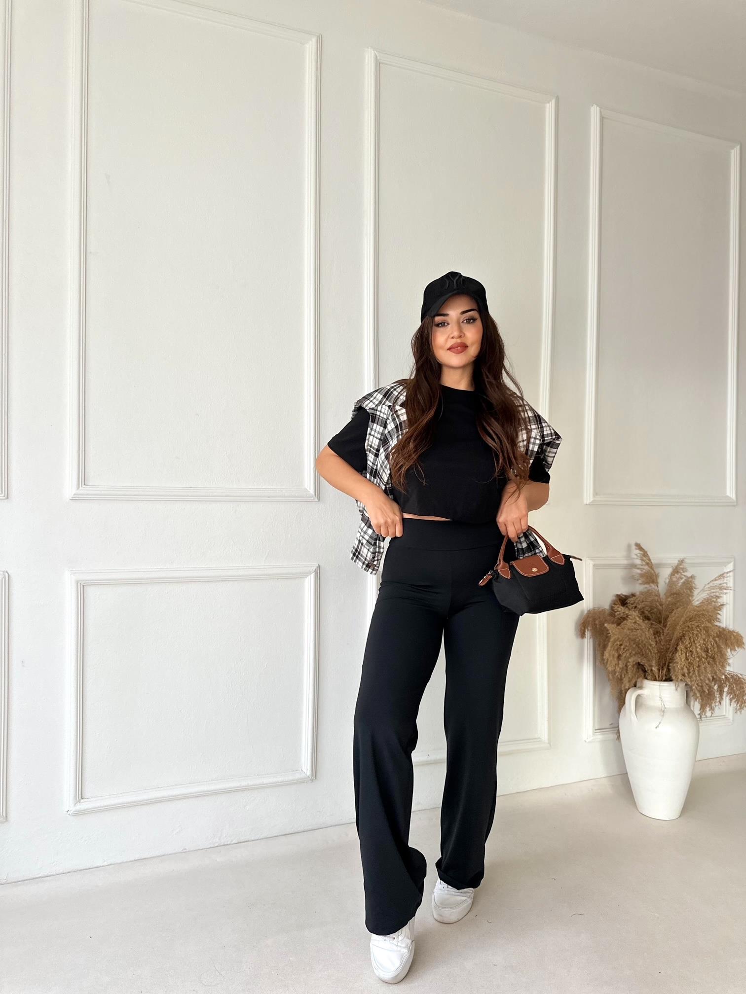 Oysho Model Fit Yüksek Bel Flare Tayt – Siyah · 3