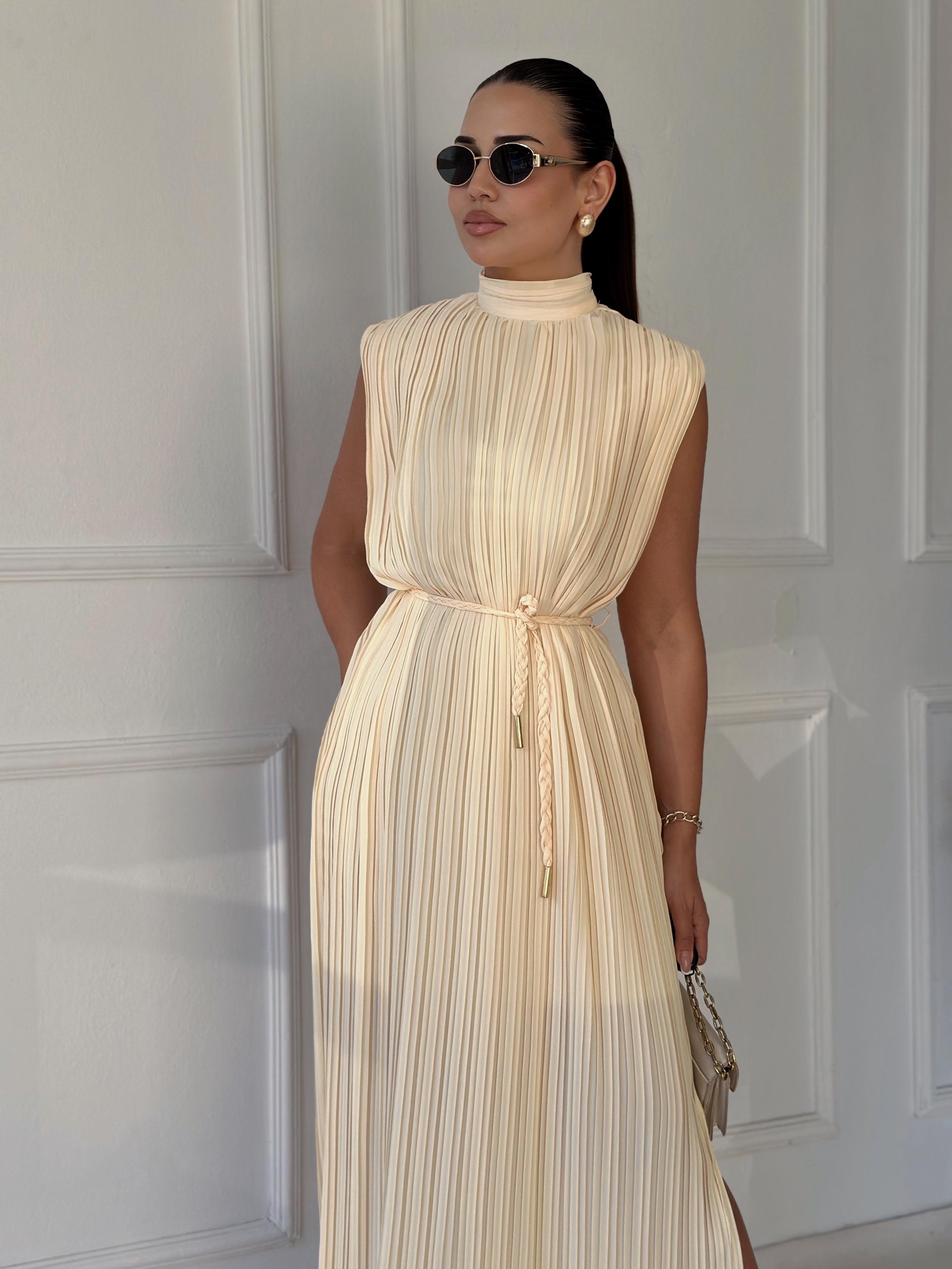Premium Kalite Kolsuz Yağ Sarısı Şifon Pileli Elbise | Nora Butik