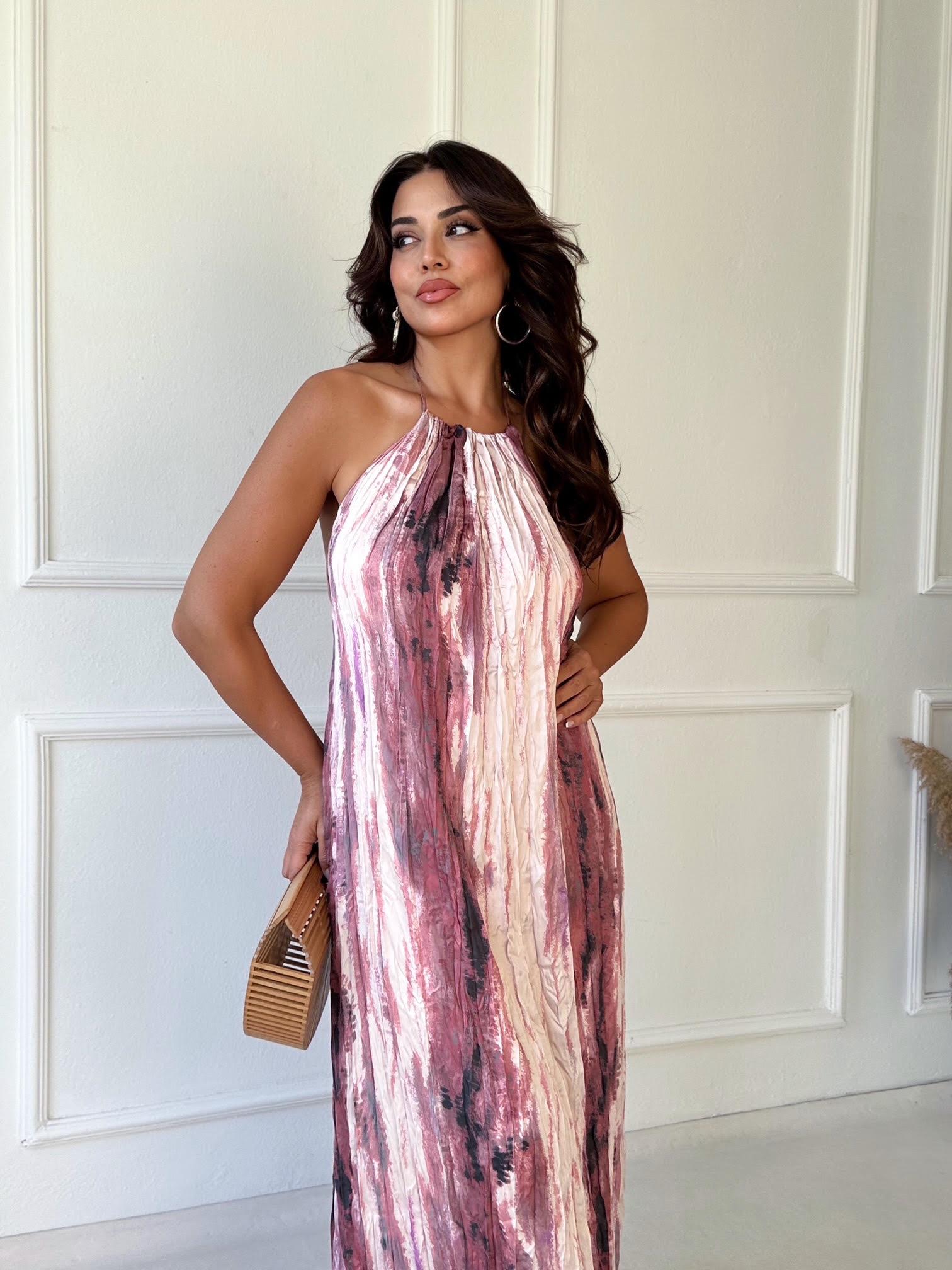 Premium Kalite Pembe Desenli Halter Yaka Saten Maksi Elbise · 9