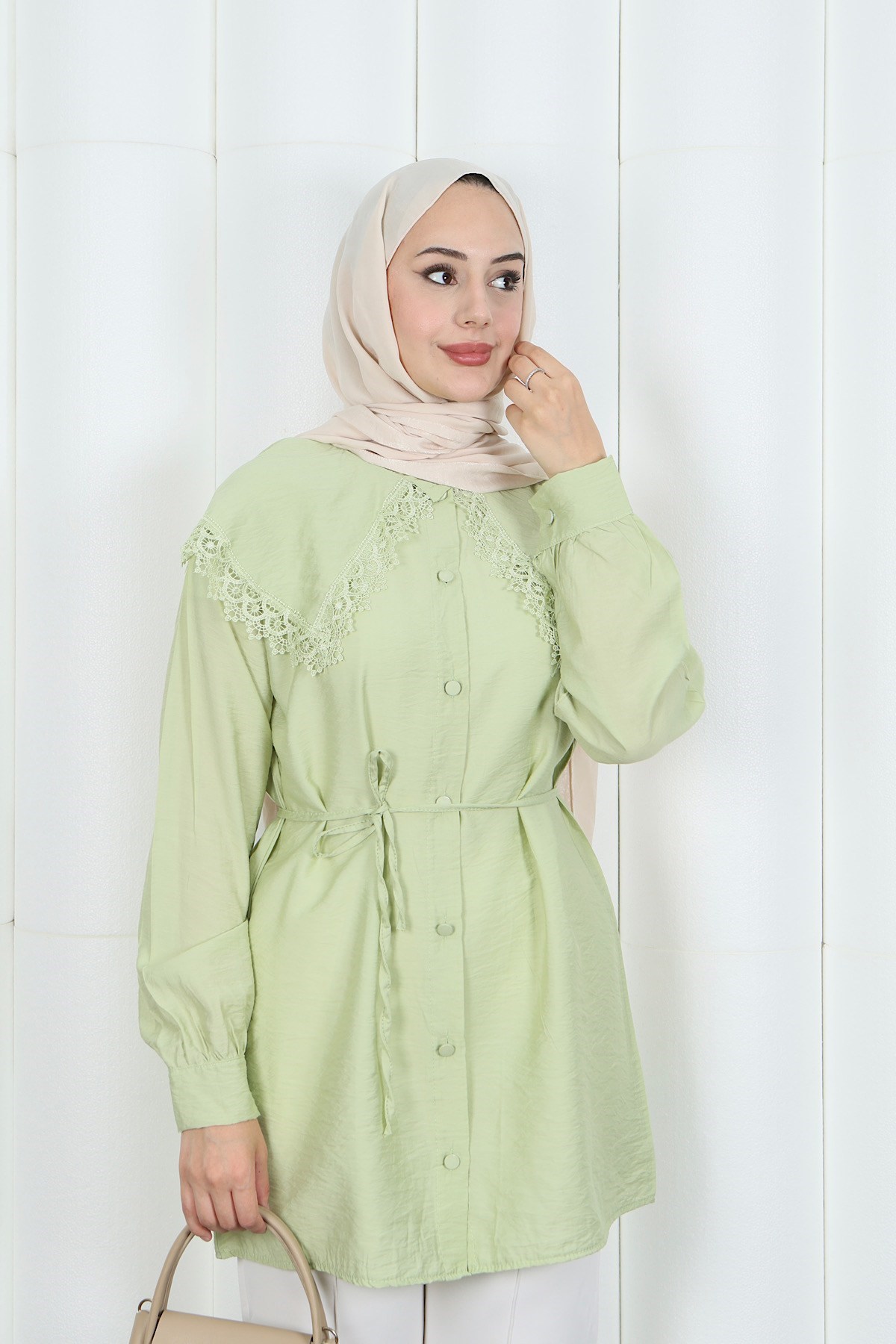 Bebe Yaka Dantel Detaylı Bağcıklı Tunik HNT2133 Yağ Yeşili