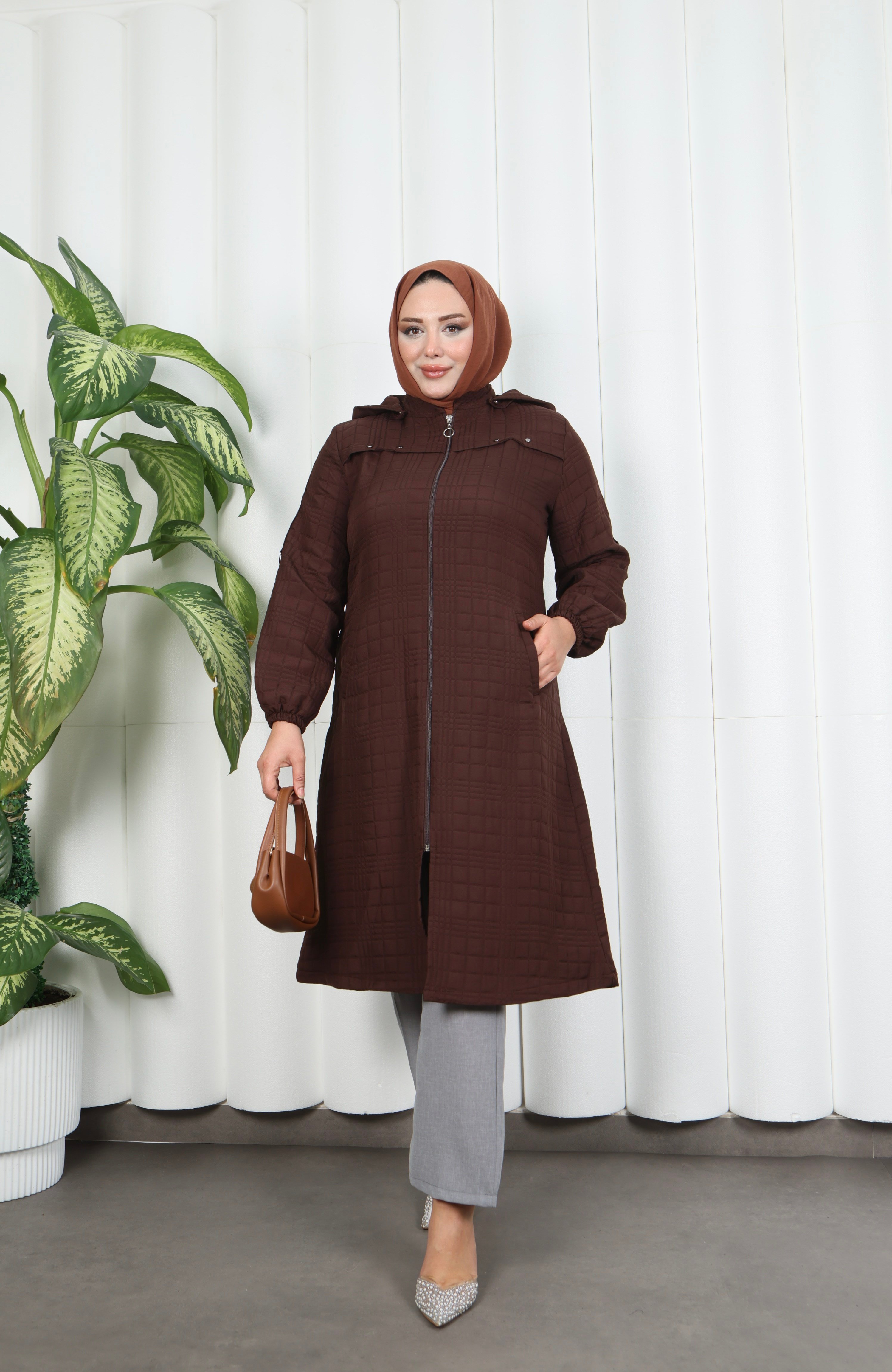 Fermuarlı Kapitone  Uzun Kap ACI KAHVE  HNT8581