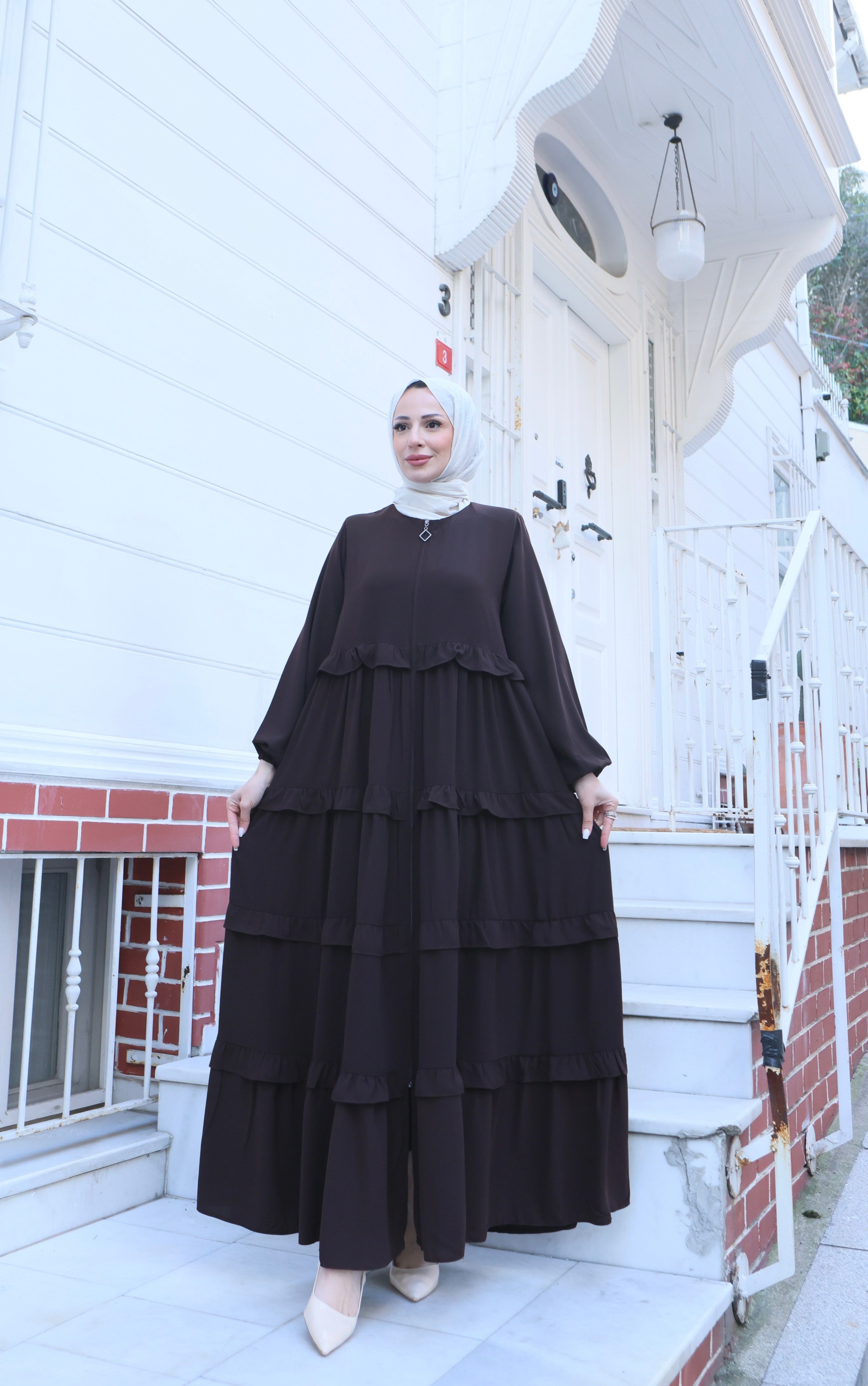 Kat Kat Volan Detaylı Ferace Kahverengi   HNT7135