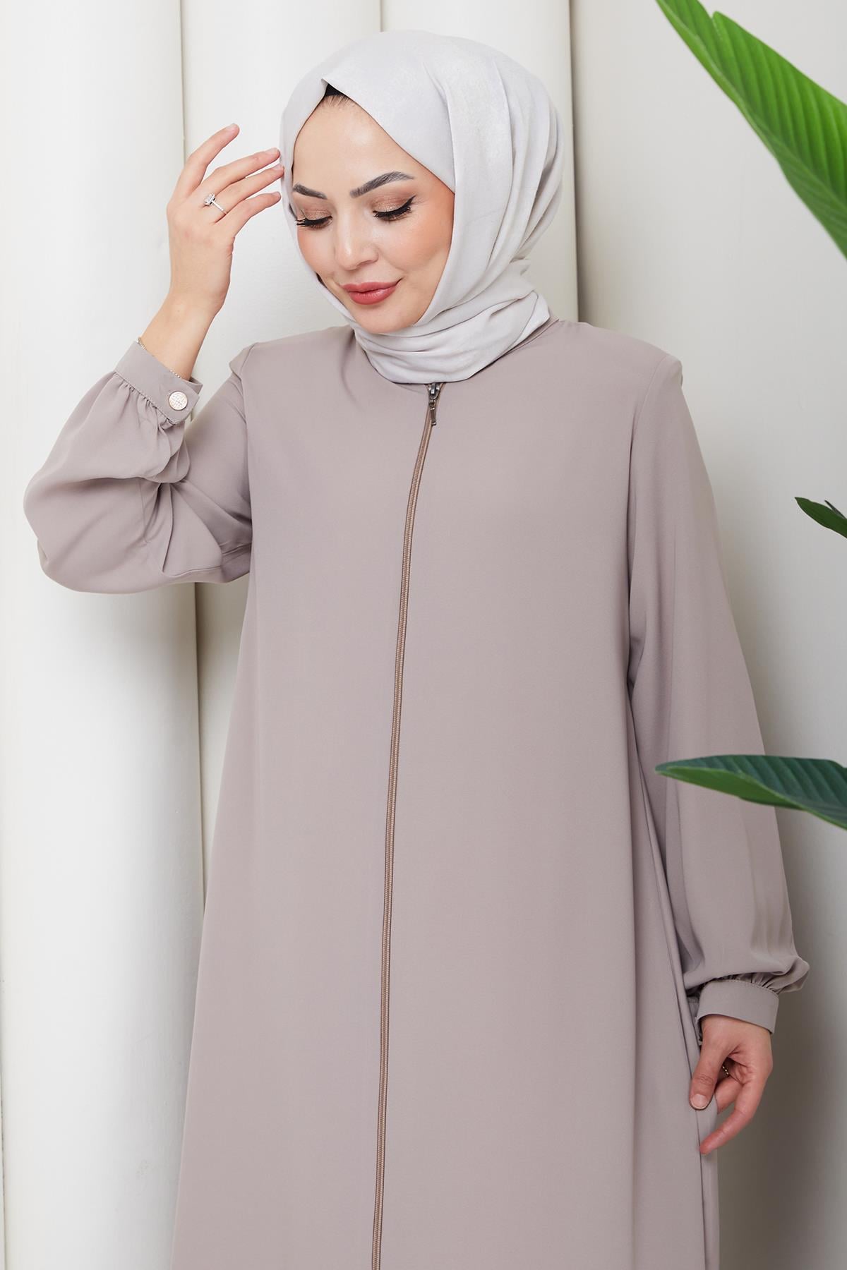 Arkası Piliseli Ferace Bej HM2906