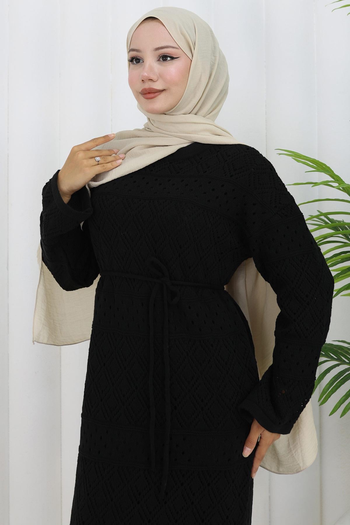 Astarlı Ajurlu Elbise Siyah HM2839