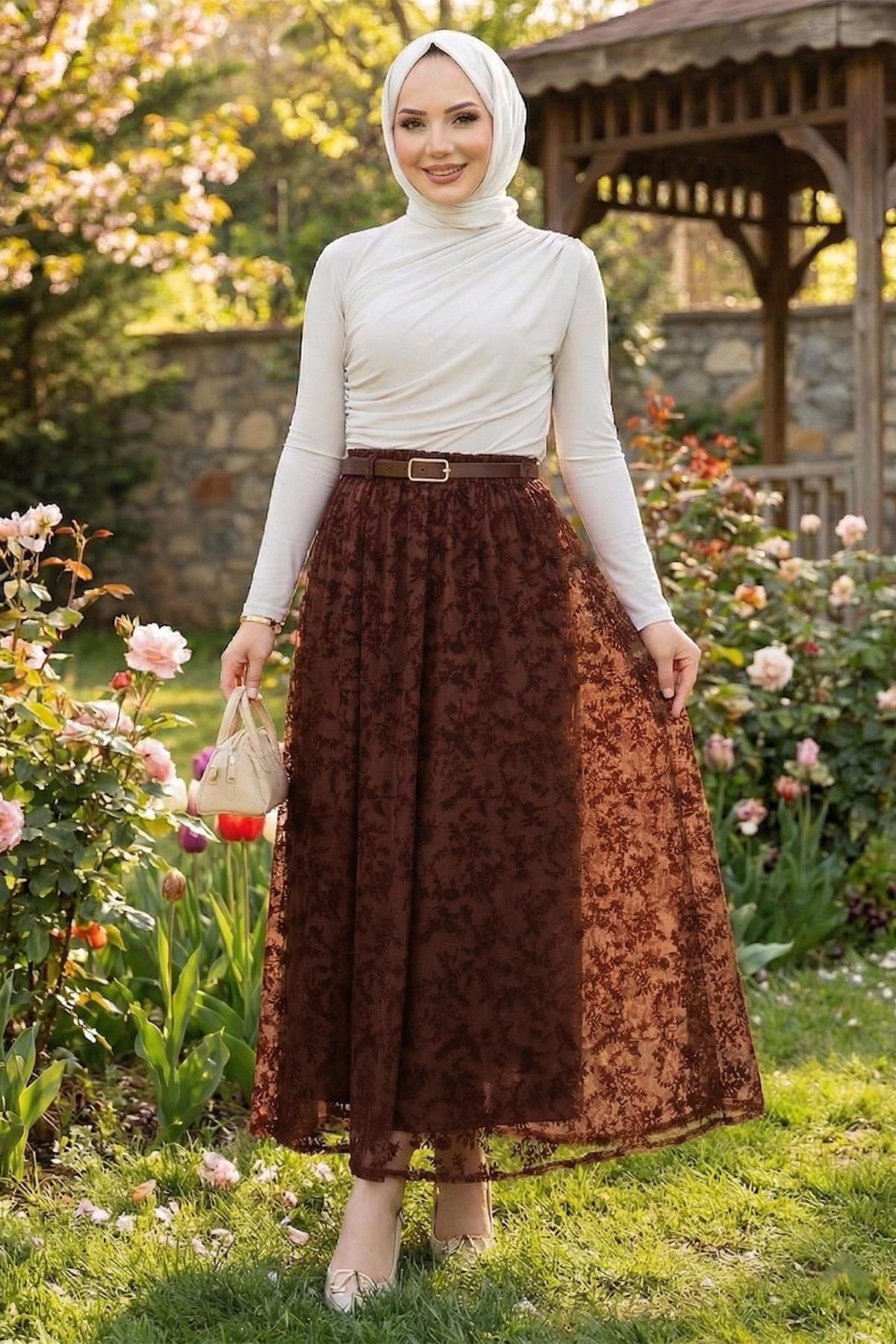 Astarlı Kemerli Çiçek Desenli Tül Etek Kahverengi HM2877