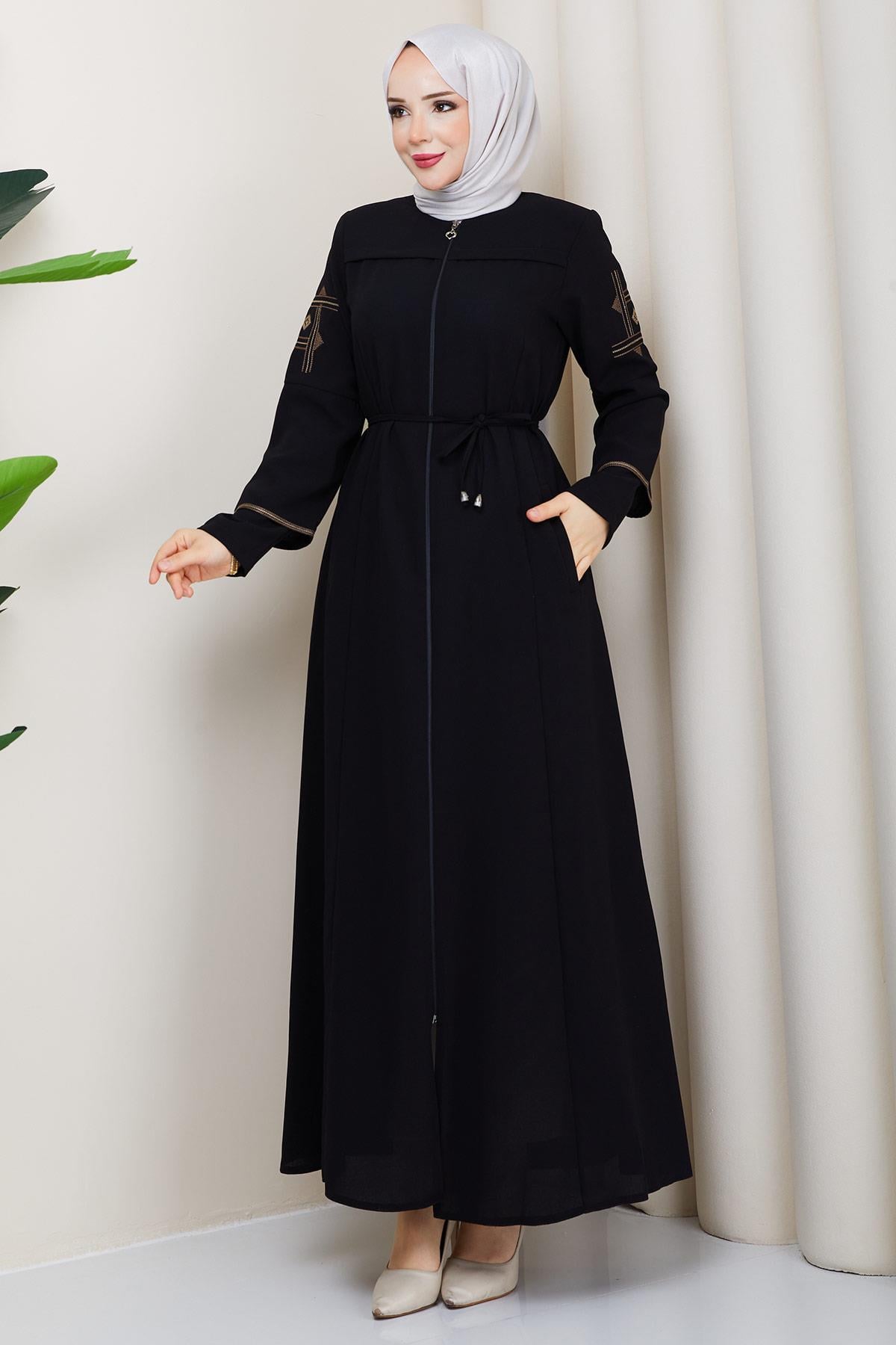 Bağcıklı Kolu Nakışlı Ferace Siyah HM2854