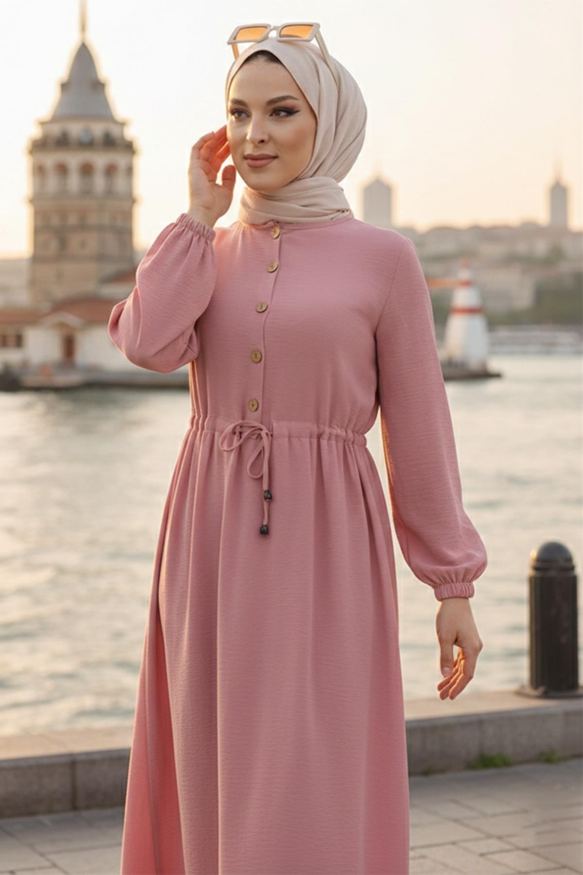 Büzgülü Düğmeli Bağcıklı Ayrobin Elbise Pembe HM268811
