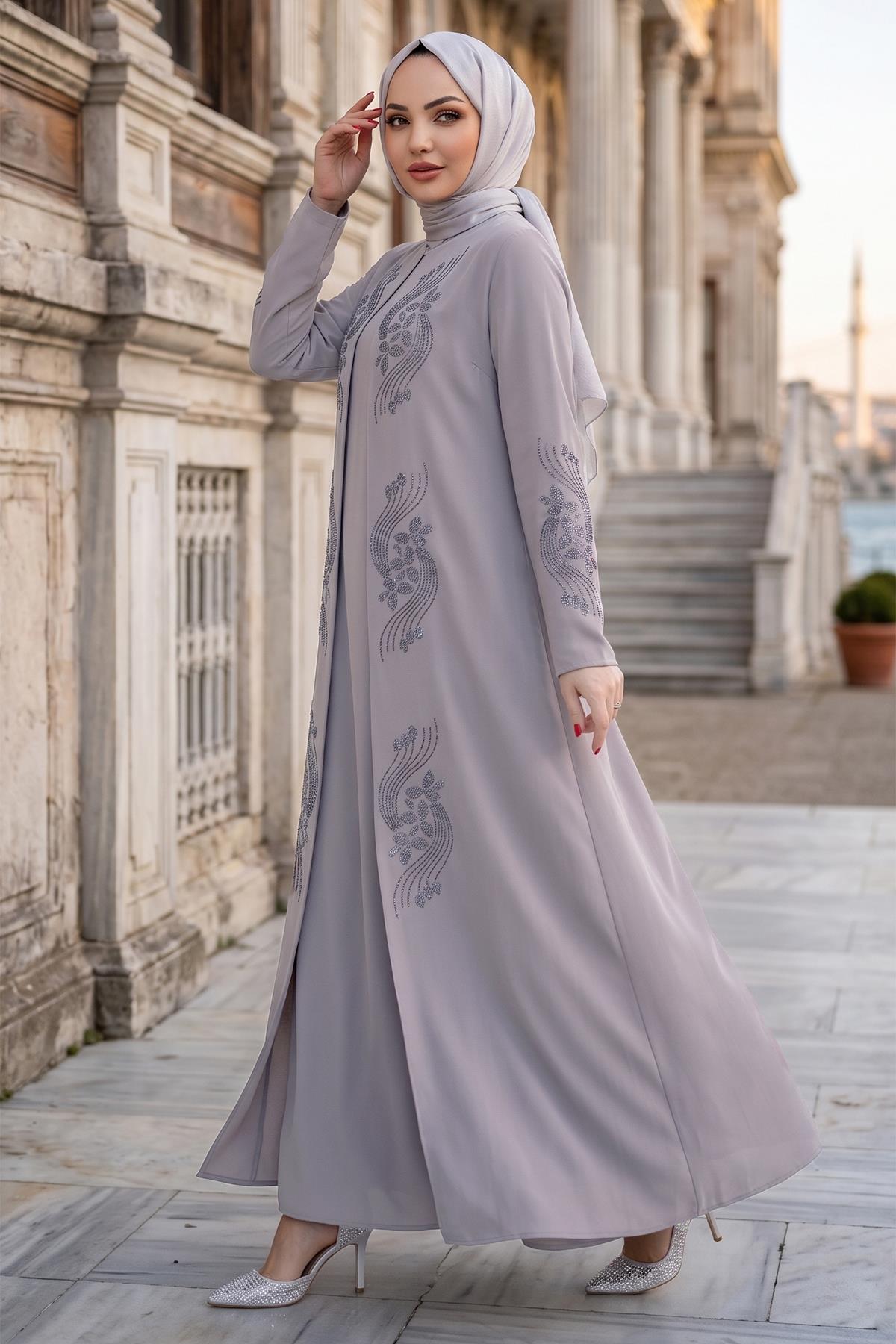 Çiçek Taş İşlemeli Şık Tesettür Anne Elbisesi Bej HM2905