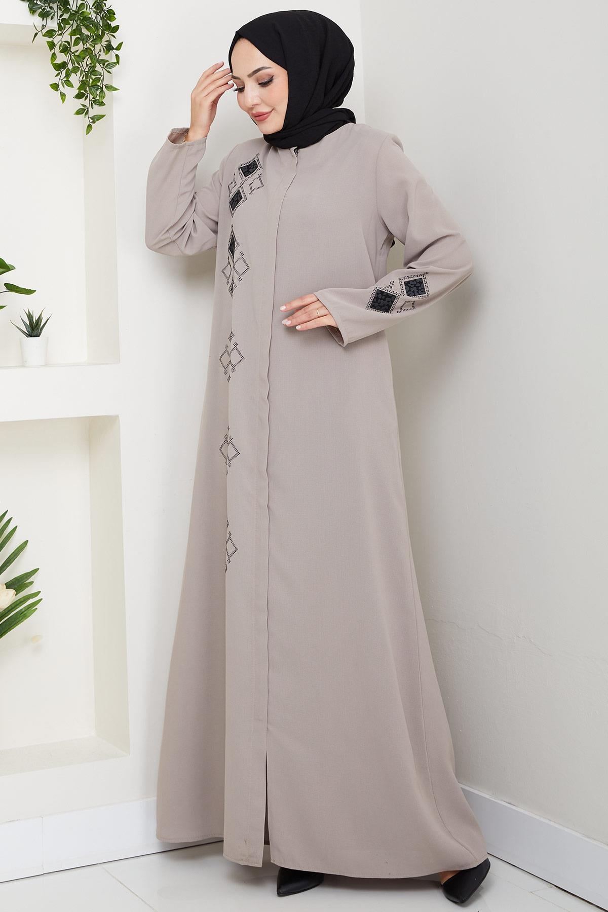 Deri İşlemeli Ferace Bej HM2849