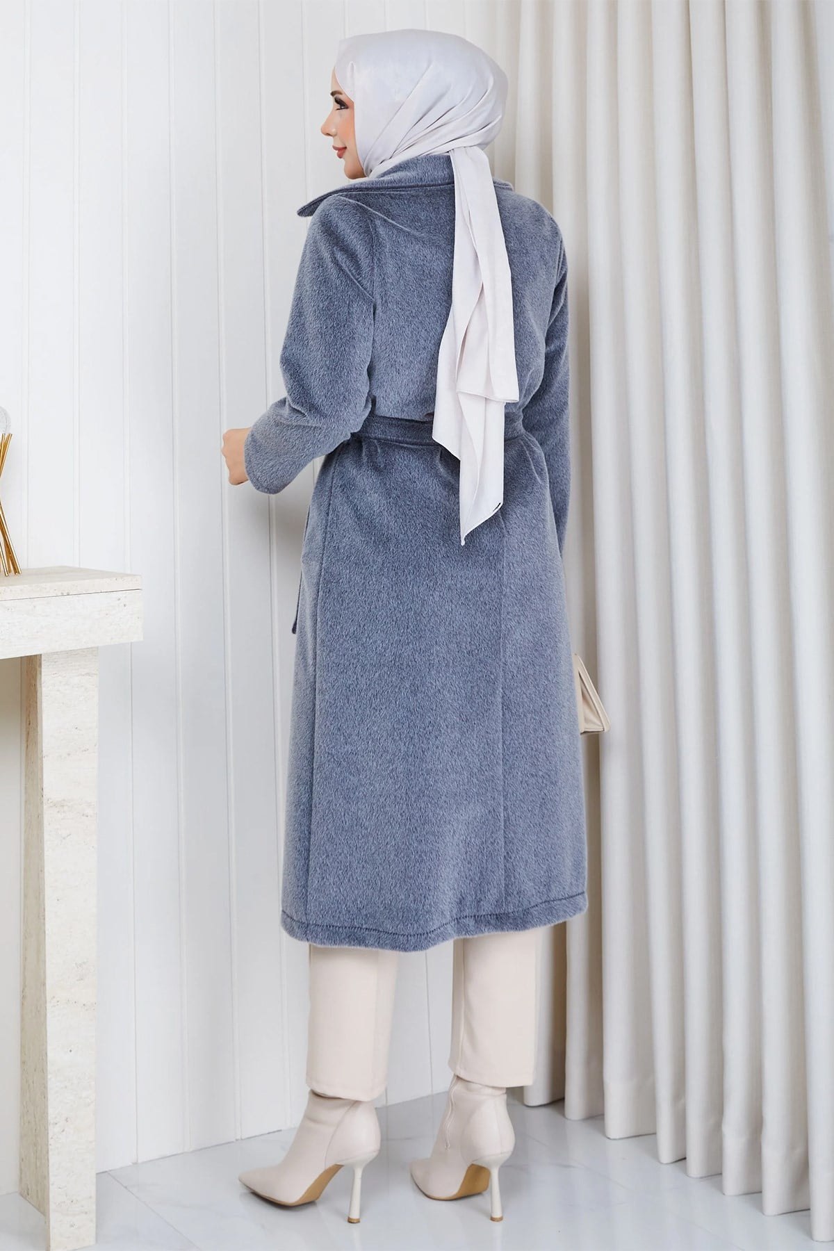 Düğmeli Kuşaklı Angora Kaban Füme HM2969