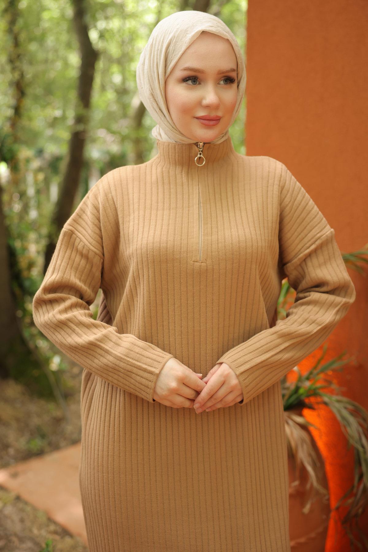 Fitilli Yarım Fermuarlı Triko Elbise Camel HM2520