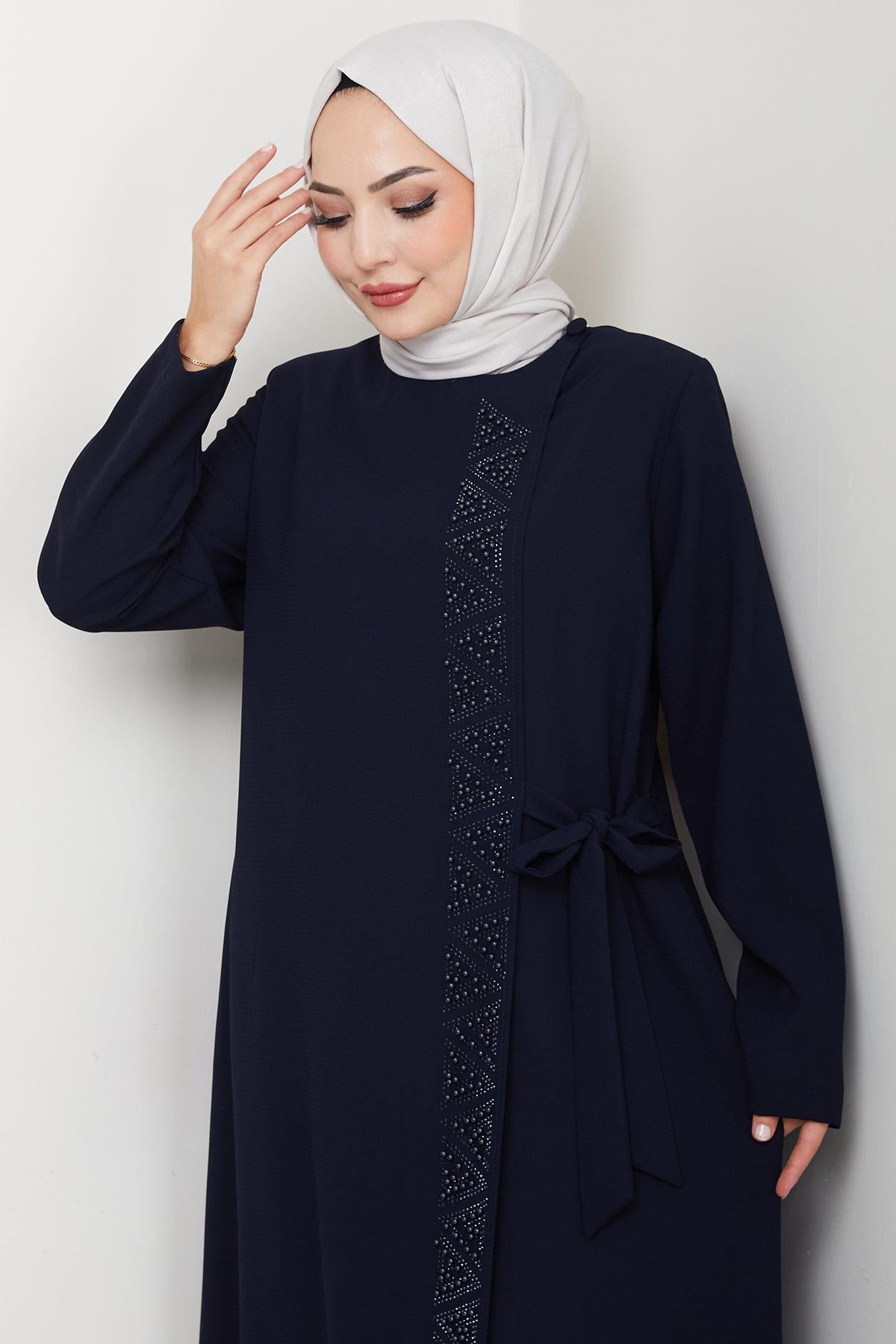 Gizli Fermuarlı Yandan Bağlamalı Boncuklu Ferace Lacivert HM2845
