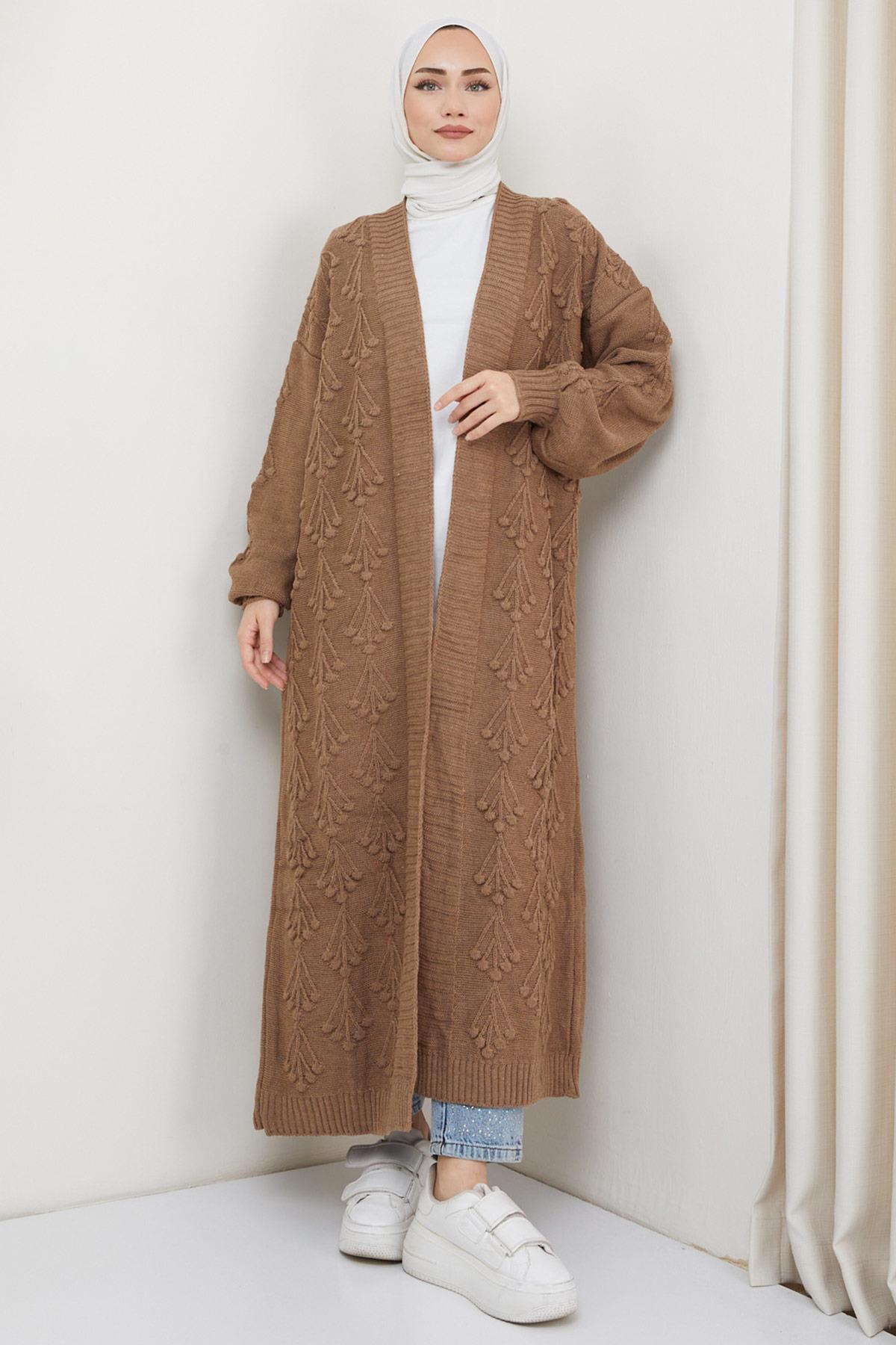Kiraz Desenli Uzun Triko Hırka Camel HM2334
