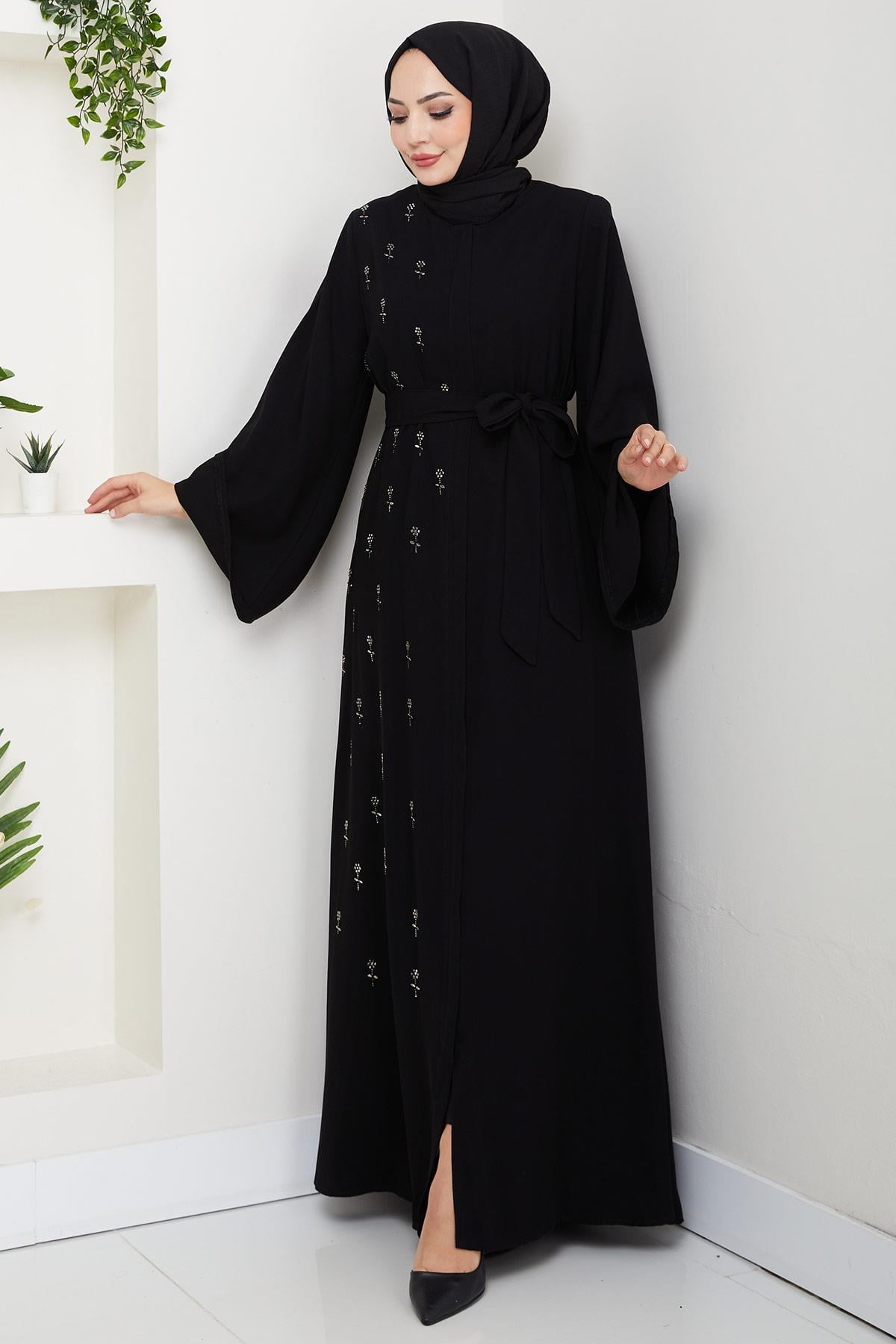 Kuşaklı Çiçek Taşlı Ferace Siyah HM2853