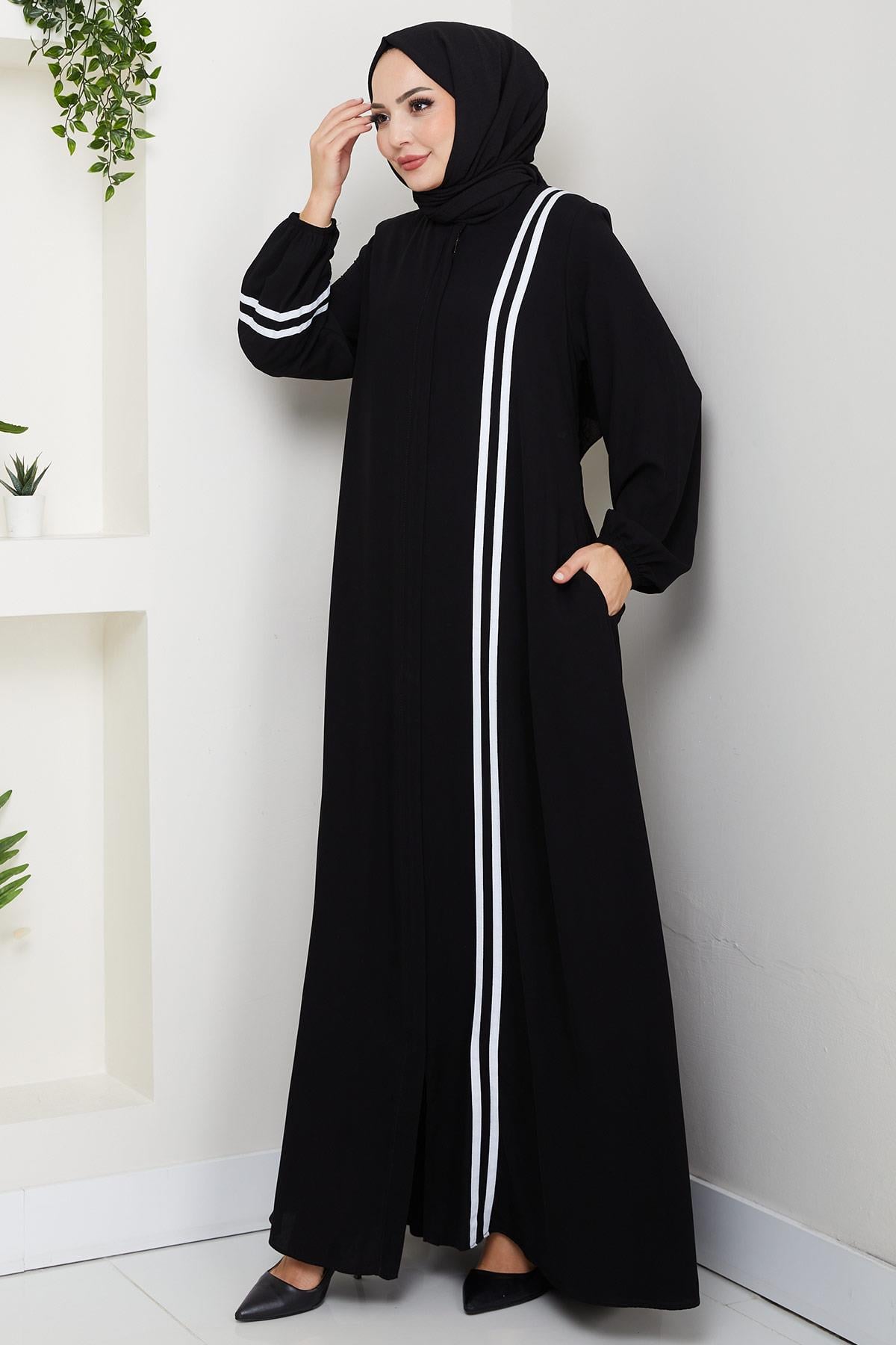 Şerit Detaylı Ferace Siyah HM2846