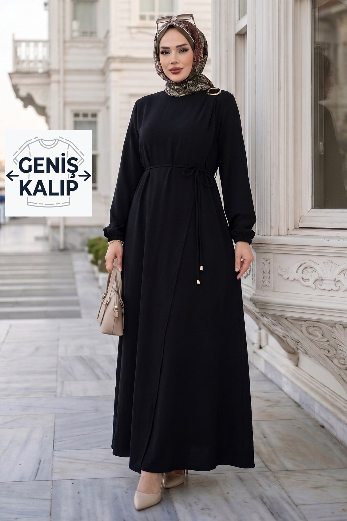 Toka Detaylı Bağlamalı Ayrobin Elbise Siyah HM2907