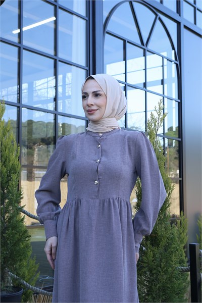 Düğme Detaylı Pileli Tesettür Elbise Kahverengi   HNT8528