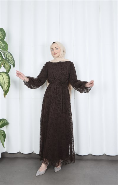Flok Baskılı Astarlı Kuşaklı Tül Elbise Kahverengi HNT8565