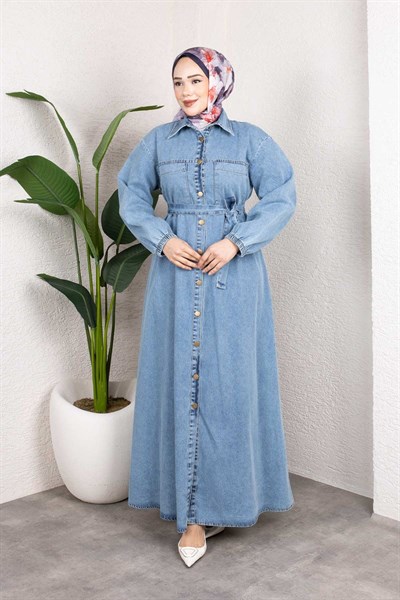 Gömlek Yaka Kemerli Denim Elbise – Uzun Tesettür Jean Model Açık Mavi