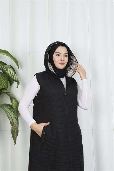 Kapüşonlu  Uzun  Kapitone Yelek Siyah HNT8569