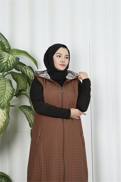 Kapüşonlu  Uzun  Kapitone Yelek Taba HNT8569