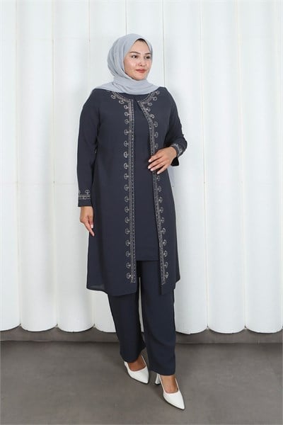 Kolları Taşlı Büyük Beden Anne Takımı Gri  HNT2101