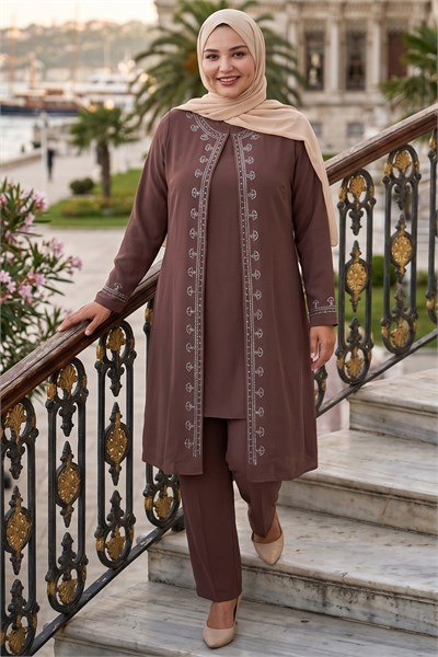 Kolları Taşlı Büyük Beden Anne Takımı Vizon HNT2101