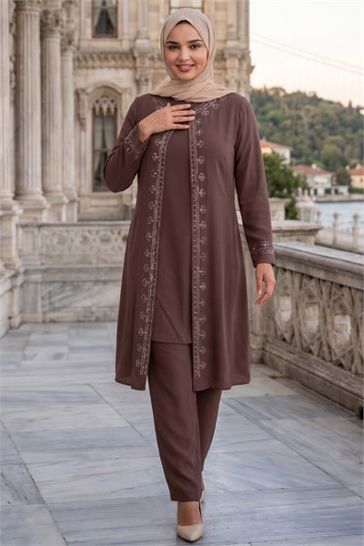 Kolları Taşlı Büyük Beden Anne Takımı Vizon HNT2101