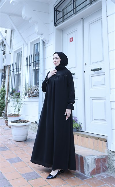 Önü Ve Kol Ucu Taş İşlemeli Şallı Tesettür Elbise Siyah HNT71021