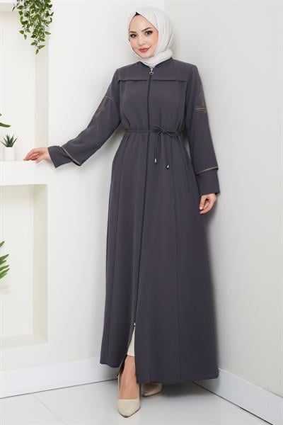 Bağcıklı Kolu Nakışlı Ferace Füme HM2854