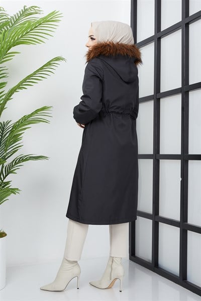 Beli Bağcıklı Mont Siyah