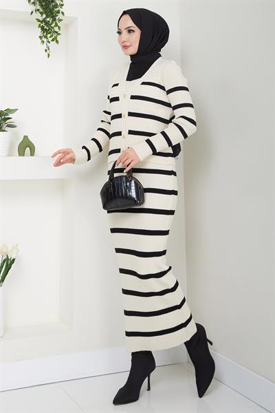Çizgili Ceketli Jile Triko Takım Krem HM2634