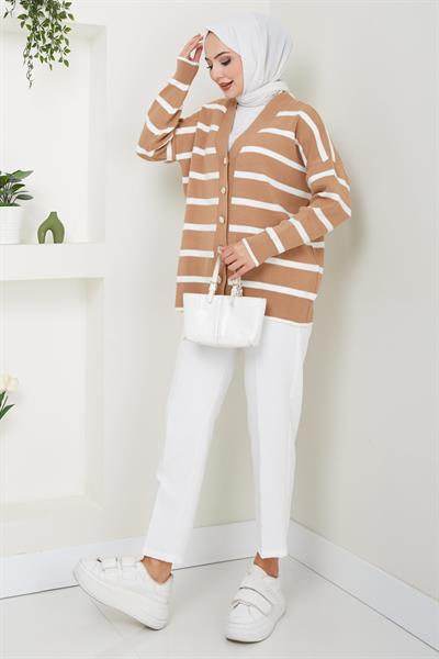 Düğme Detaylı Çizgili Araboy Triko Hırka Camel HM2516